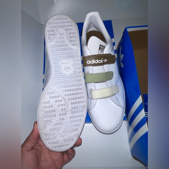 Adidas Rare Stan Smith Men’s Neutral Velcro tennis running shoe 12 sneaker - Picture 3 of 4